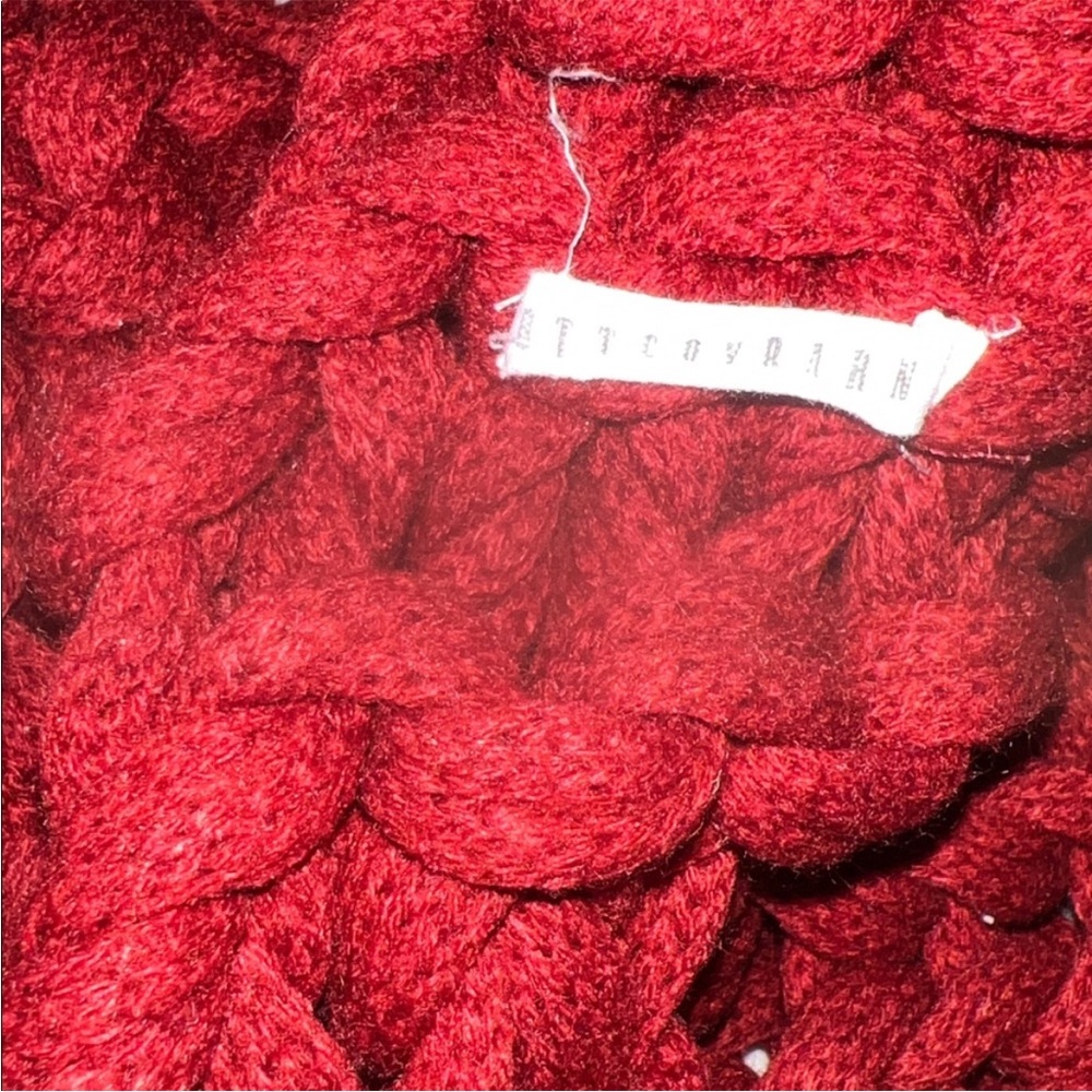 Pottery Barn Colossal Knit Throw - Picture 7 of 8